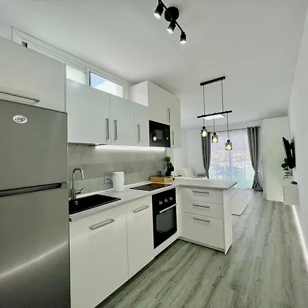 Romantic Ocean View In Island Village Apartman *